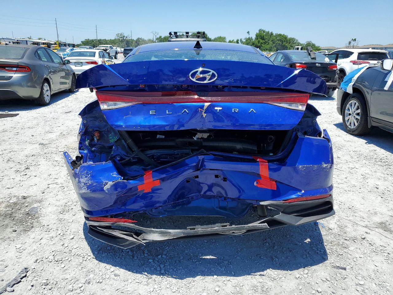 2022 HYUNDAI ELANTRA
