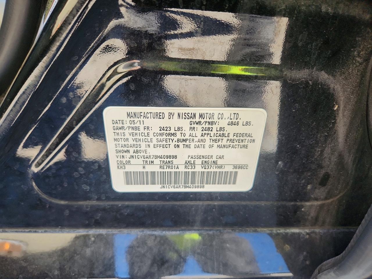2011 INFINITI G37