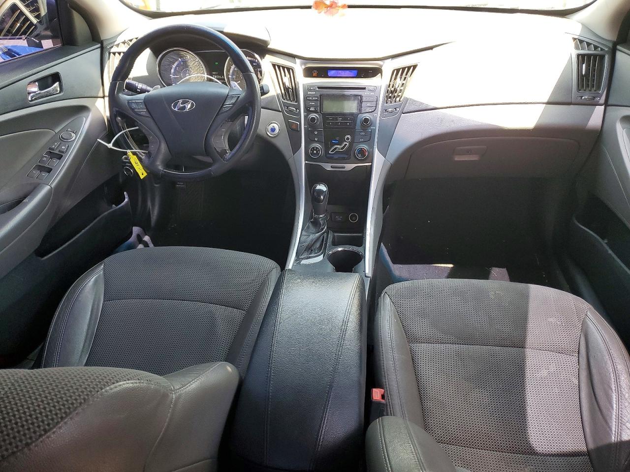 2013 HYUNDAI SONATA