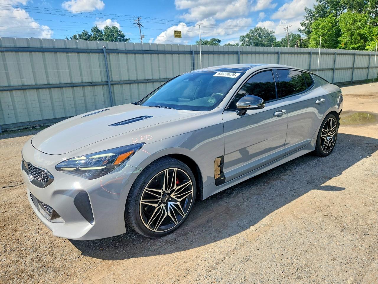 2022 KIA STINGER