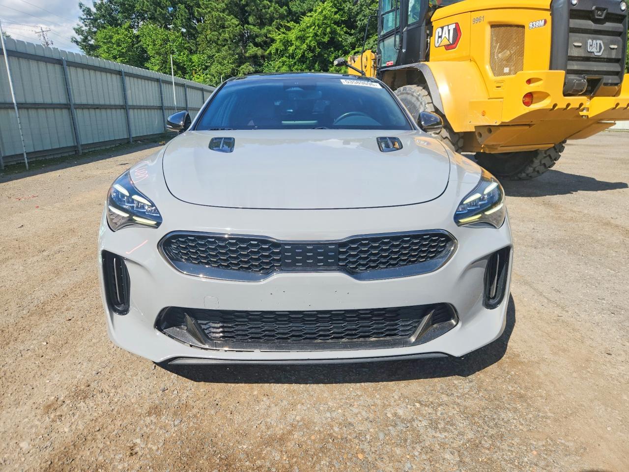 2022 KIA STINGER