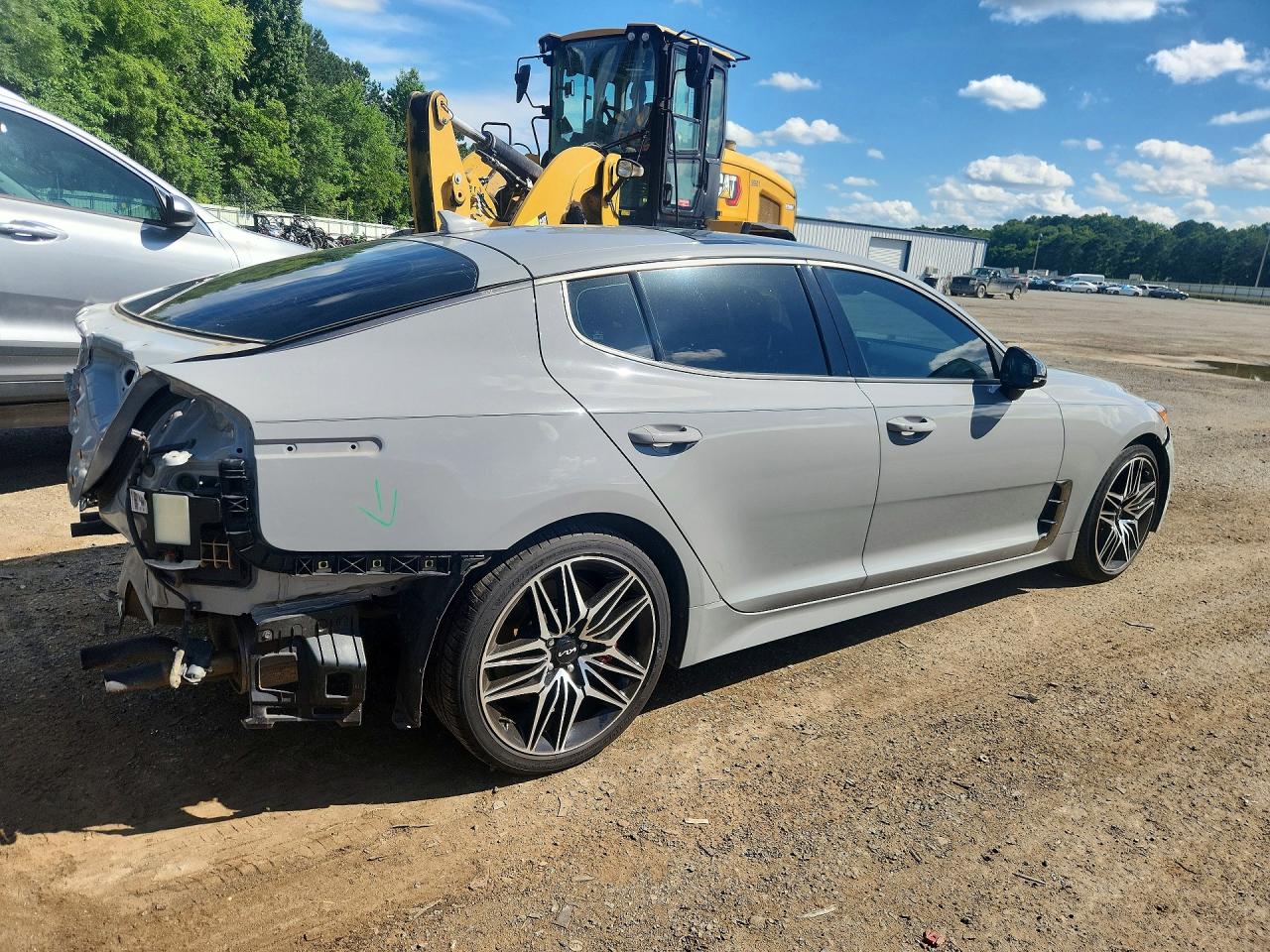 2022 KIA STINGER
