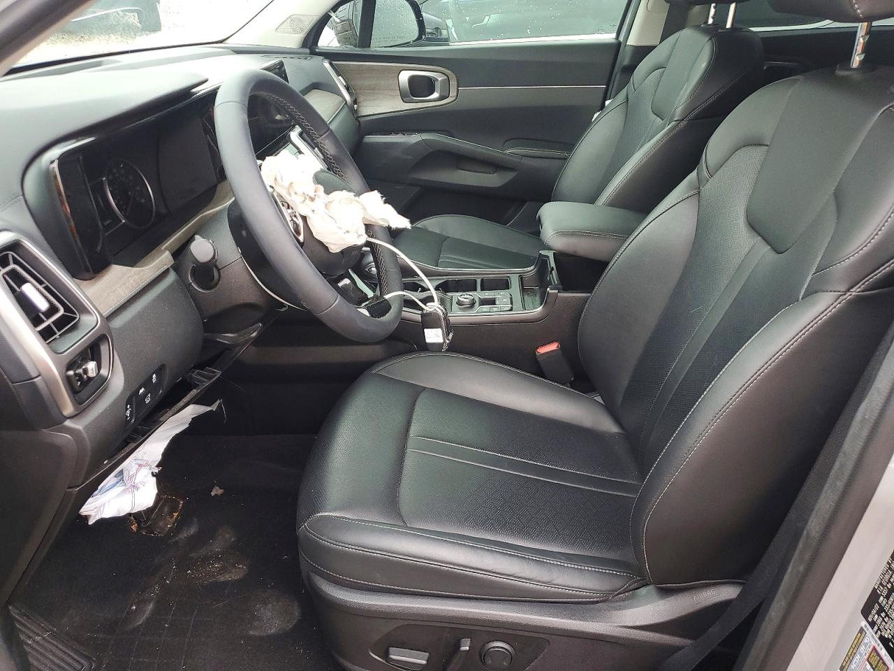 2023 KIA SORENTO