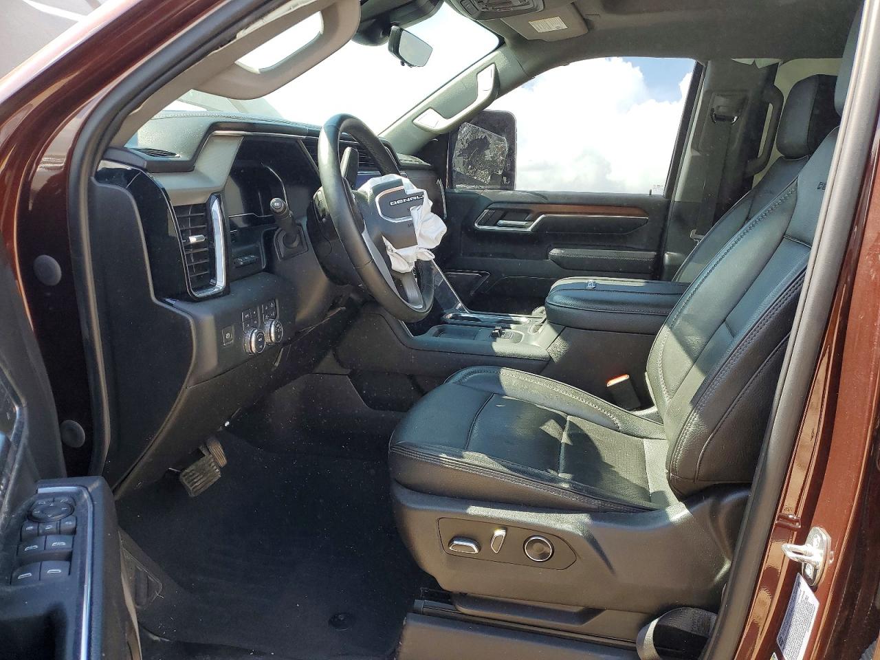 2024 GMC SIERRA