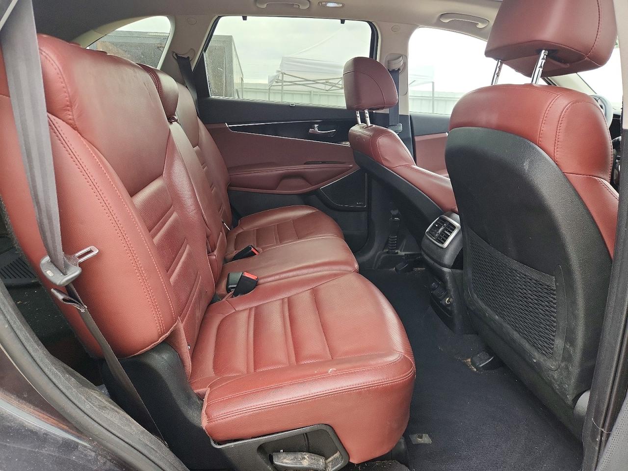 2017 KIA SORENTO