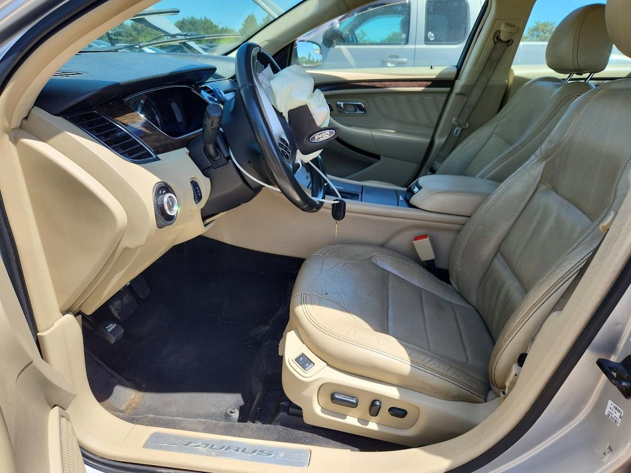2013 FORD TAURUS