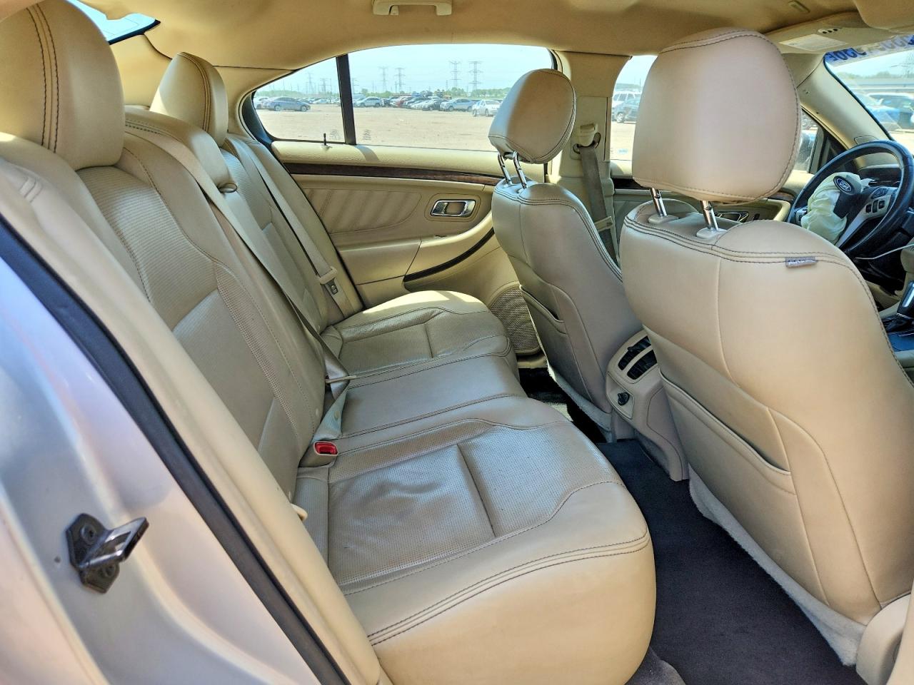 2013 FORD TAURUS