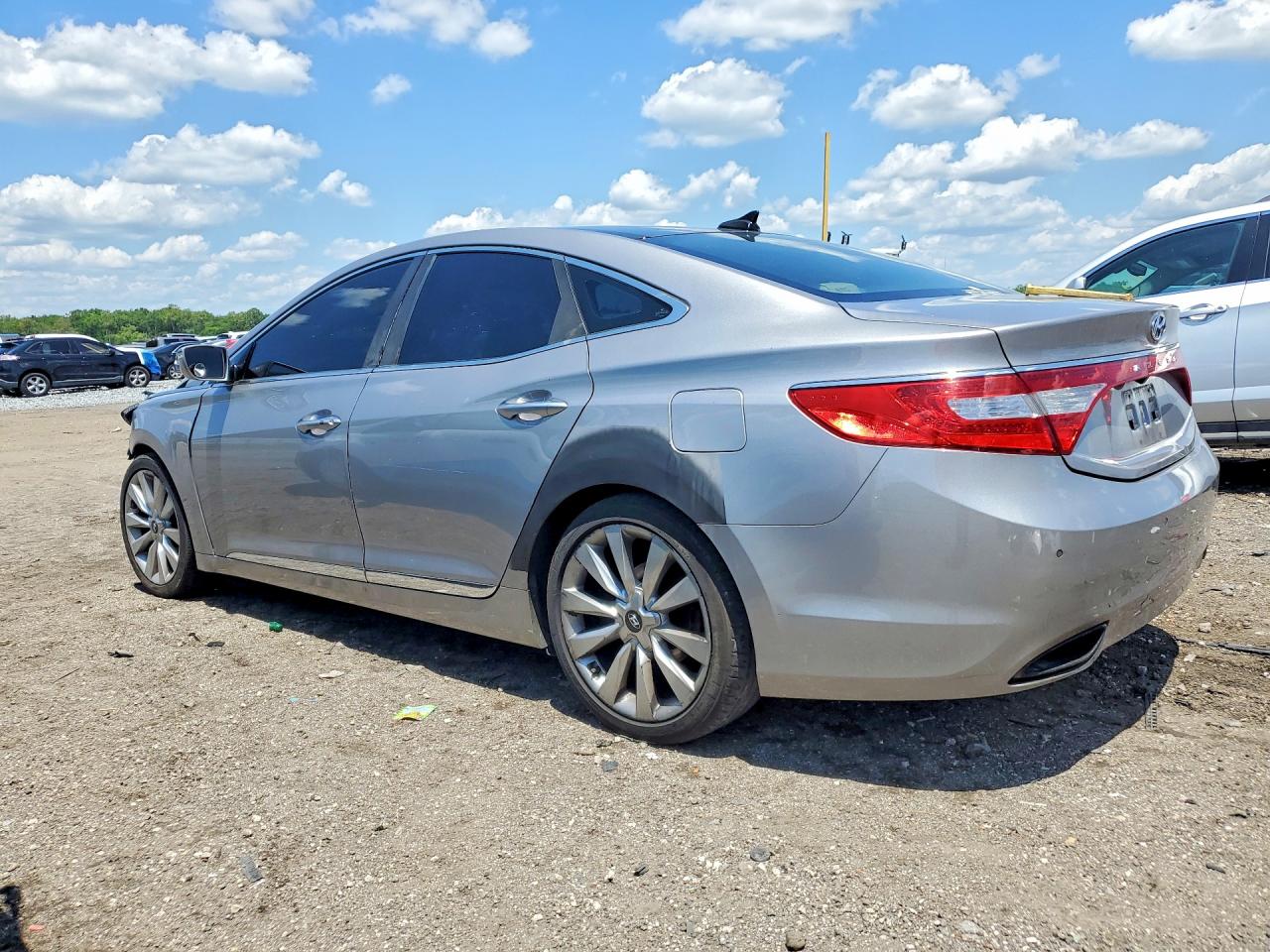 2013 HYUNDAI AZERA