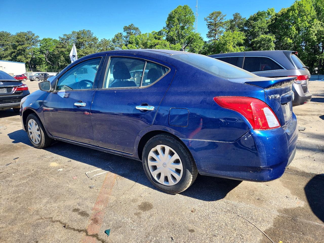 2018 NISSAN VERSA