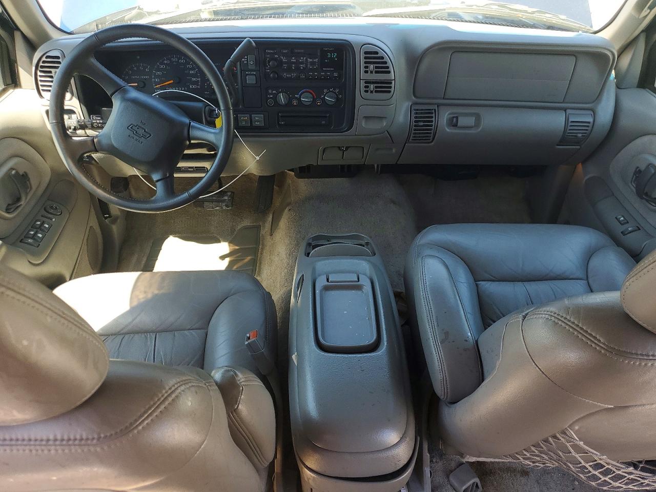 1999 CHEVROLET SUBURBAN