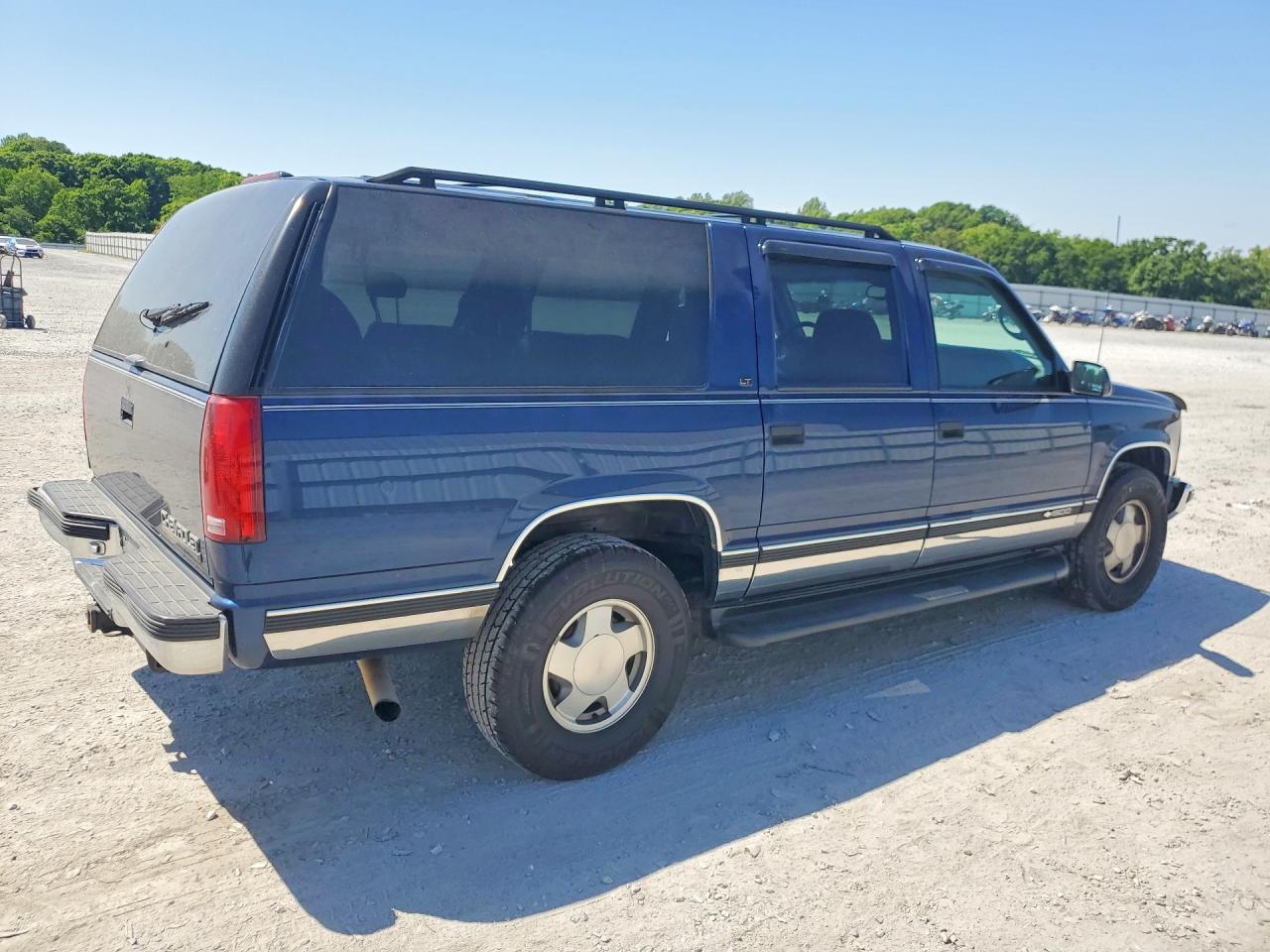 1999 CHEVROLET SUBURBAN