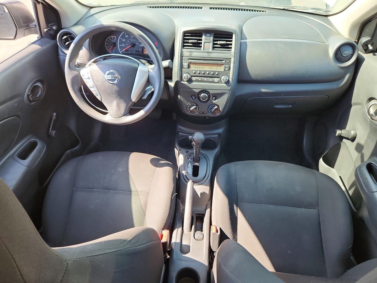 2015 NISSAN VERSA