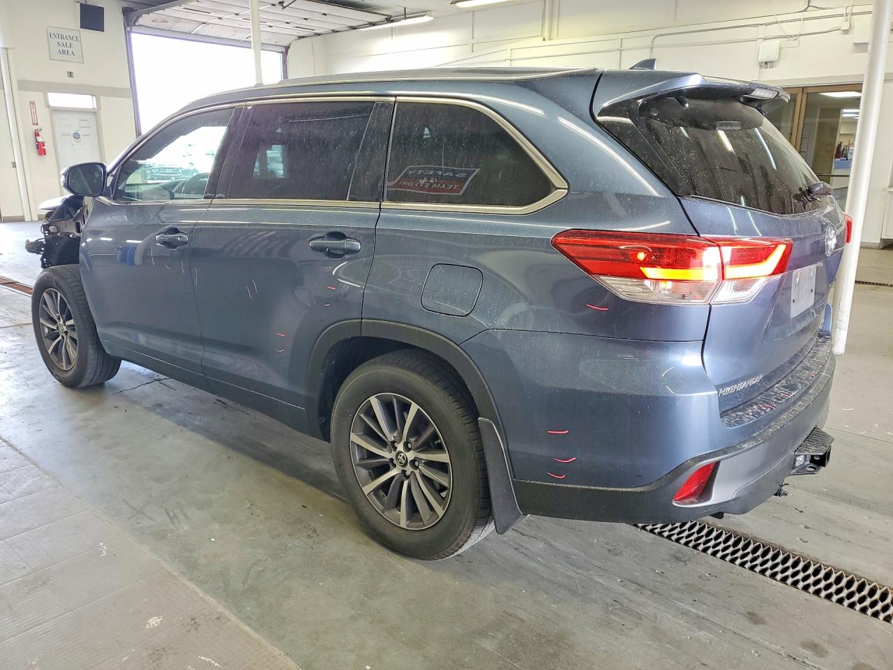 2017 TOYOTA HIGHLANDER