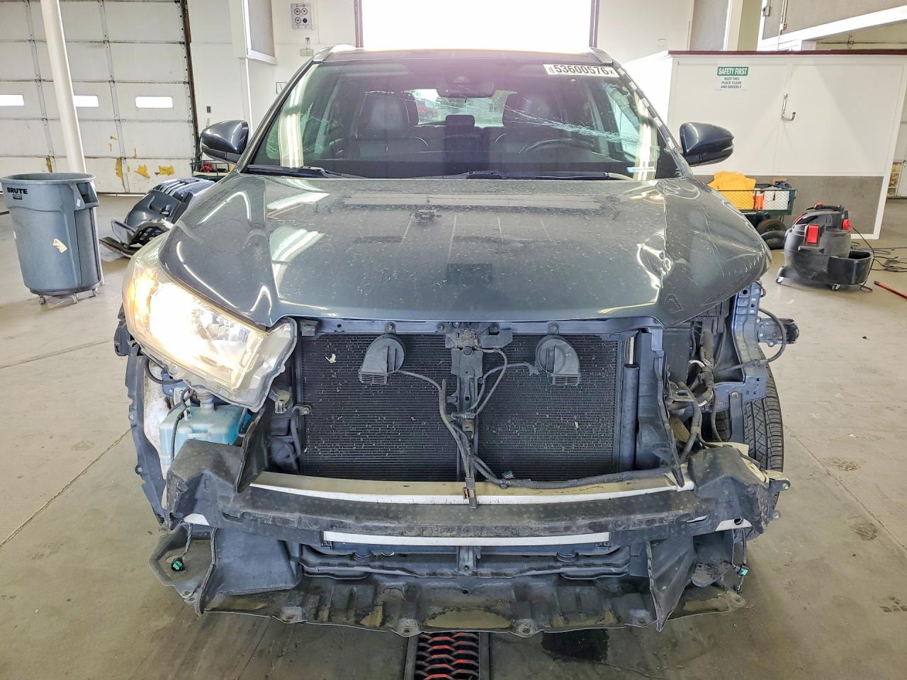 2017 TOYOTA HIGHLANDER