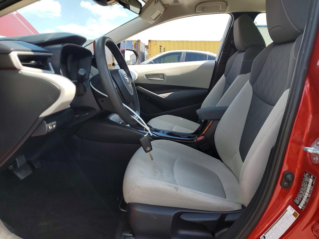 2021 TOYOTA COROLLA