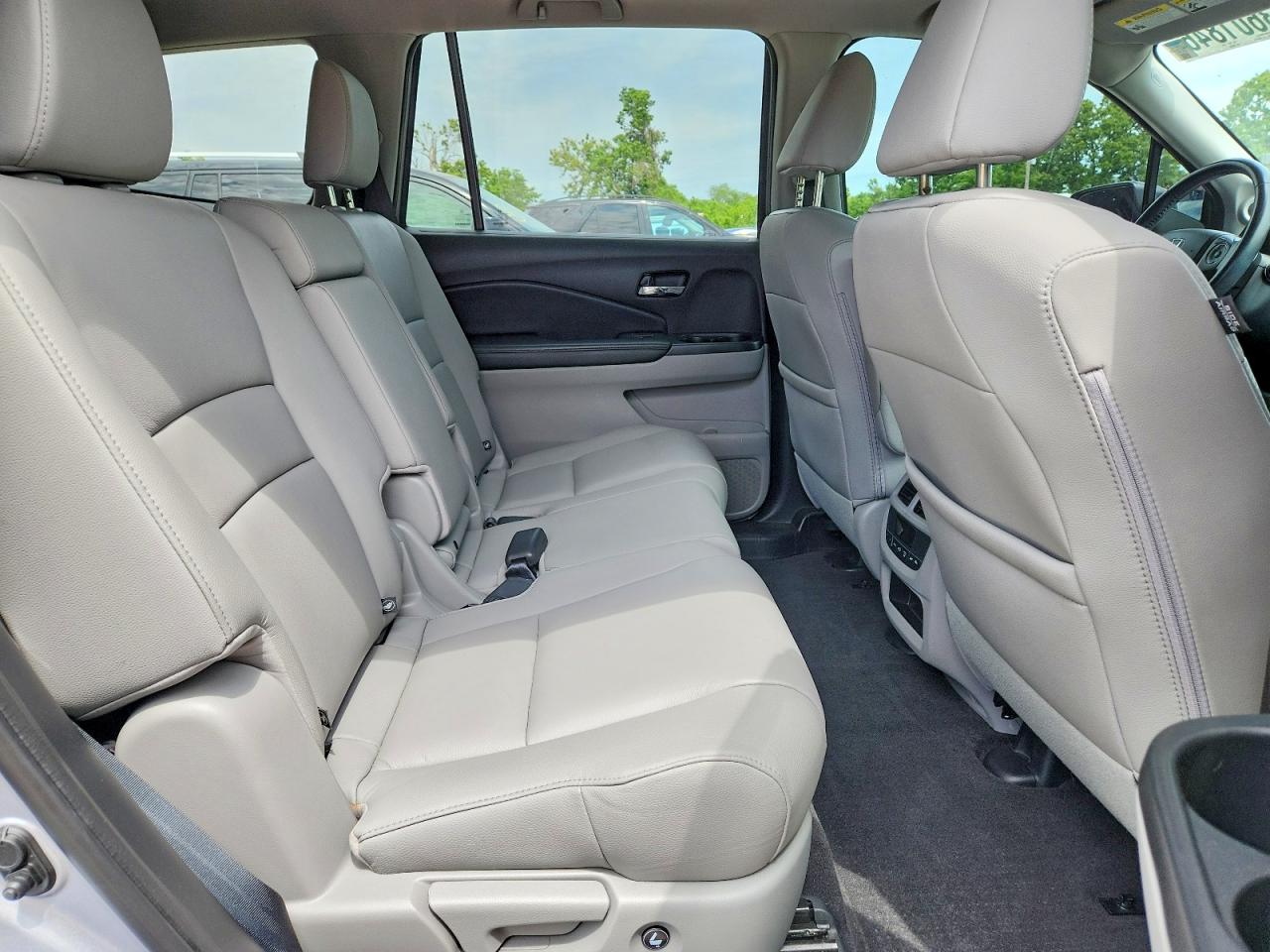 2017 HONDA PILOT
