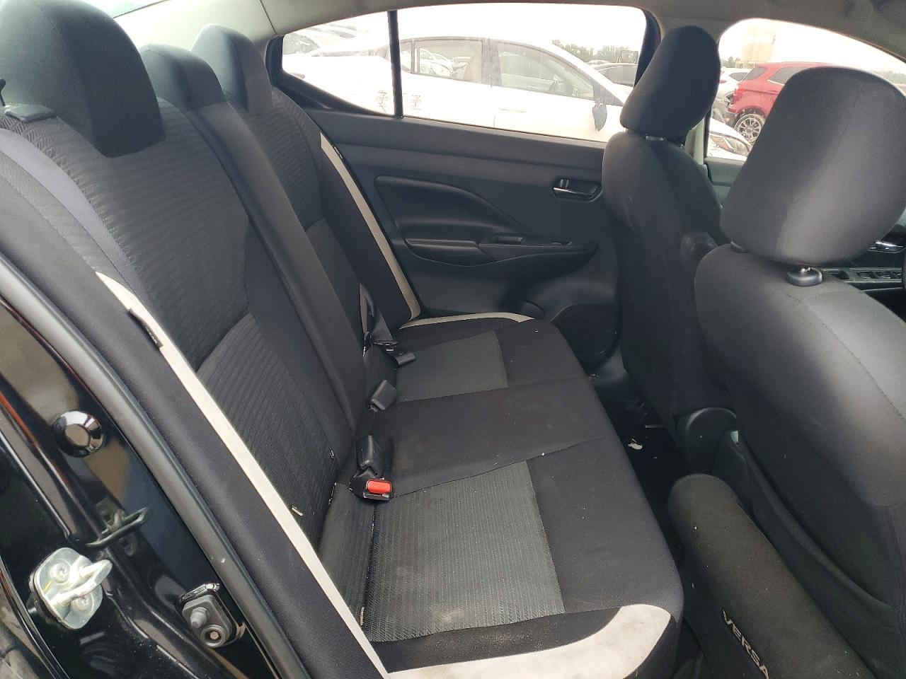2020 NISSAN VERSA