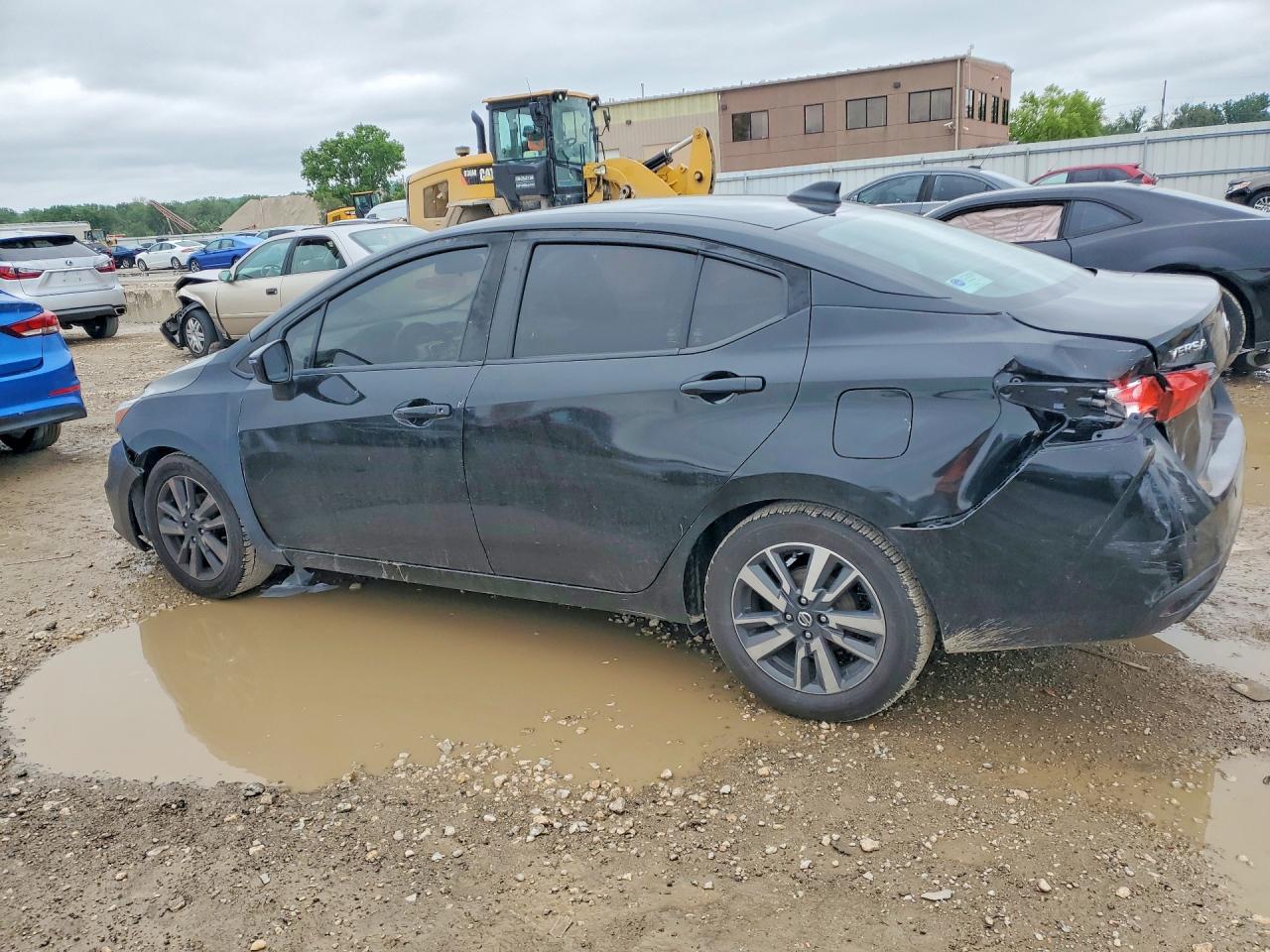 2020 NISSAN VERSA