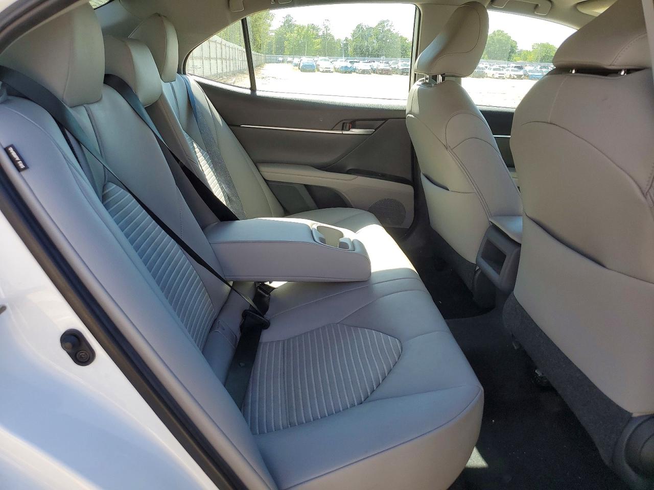 2019 TOYOTA CAMRY