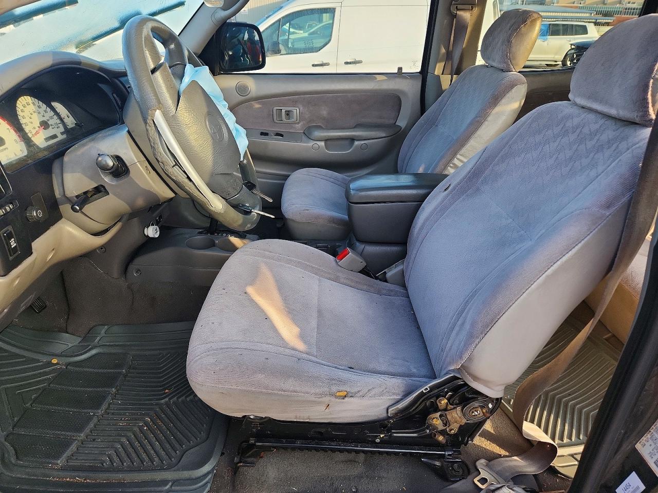 2002 TOYOTA TACOMA