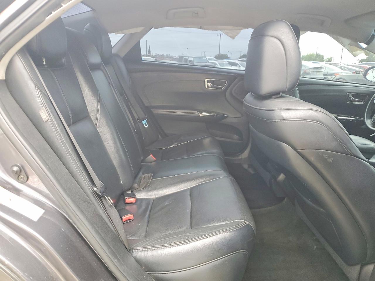 2014 TOYOTA AVALON