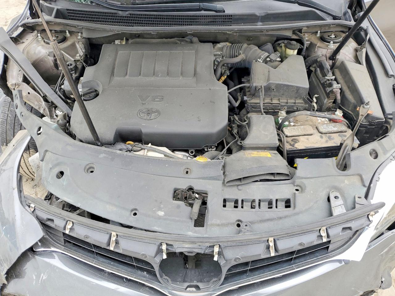 2014 TOYOTA AVALON