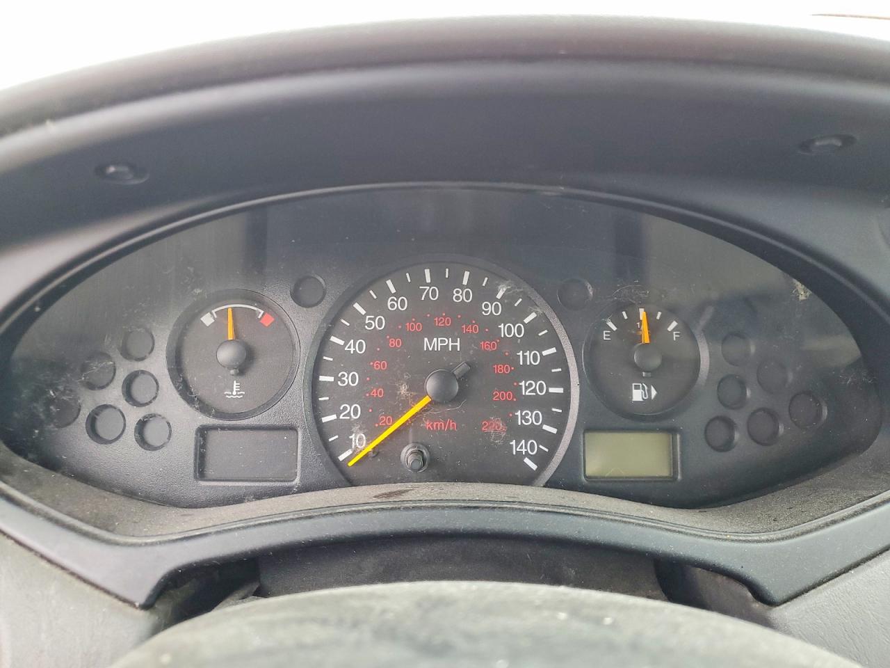 2004 FORD FOCUS