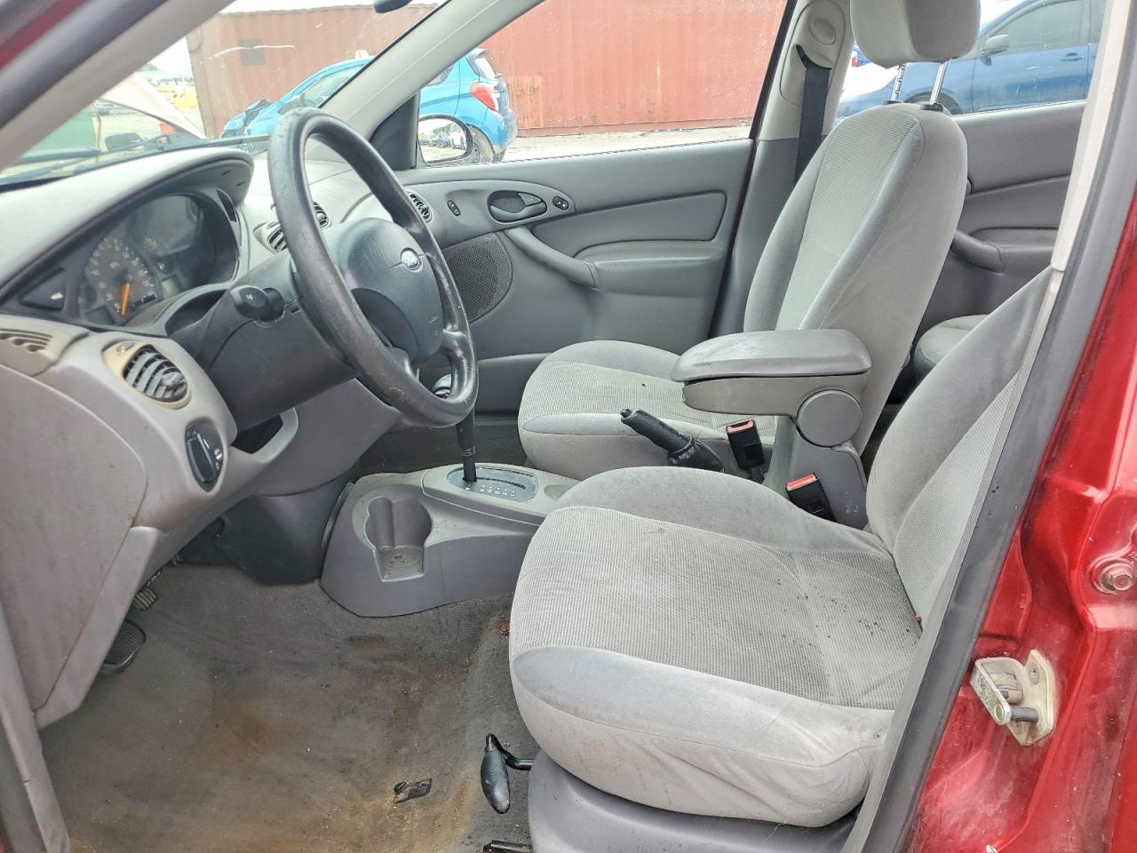2004 FORD FOCUS