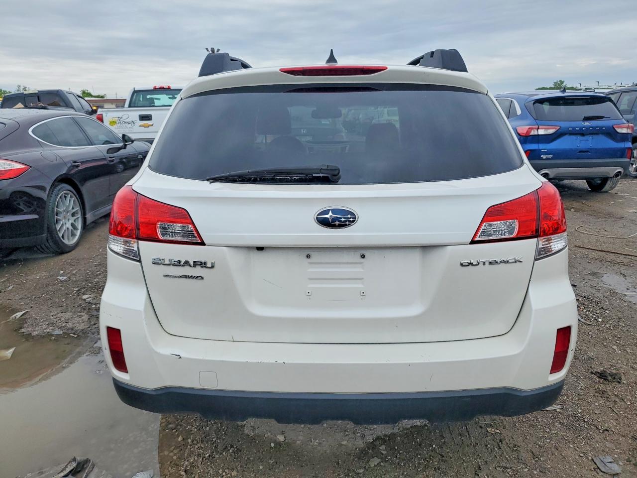 2014 SUBARU OUTBACK