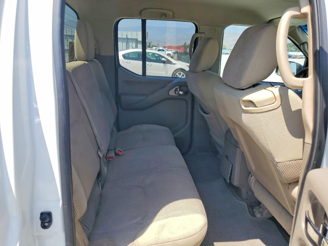 2012 NISSAN FRONTIER