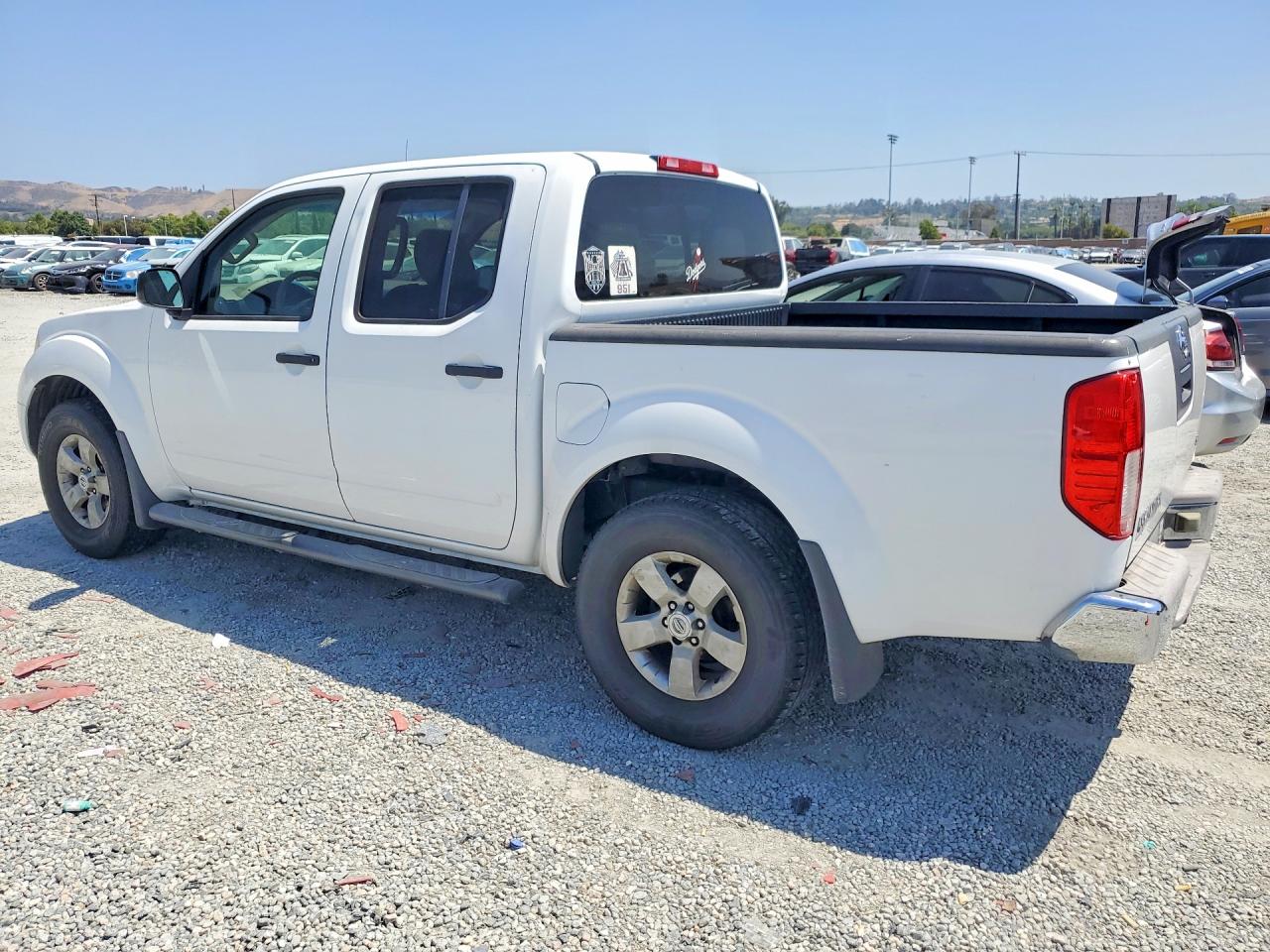 2012 NISSAN FRONTIER