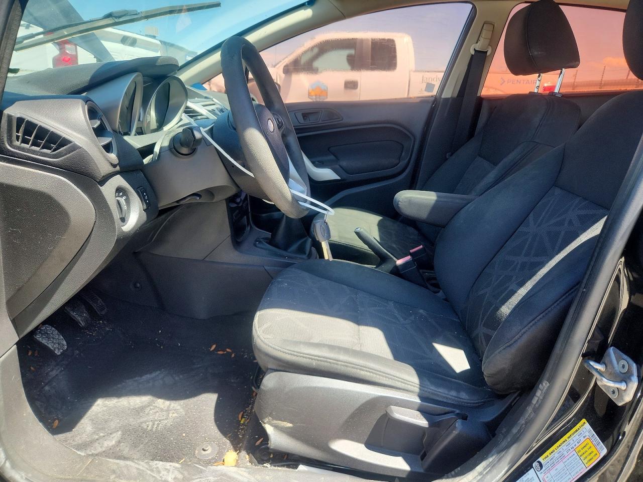 2013 FORD FIESTA
