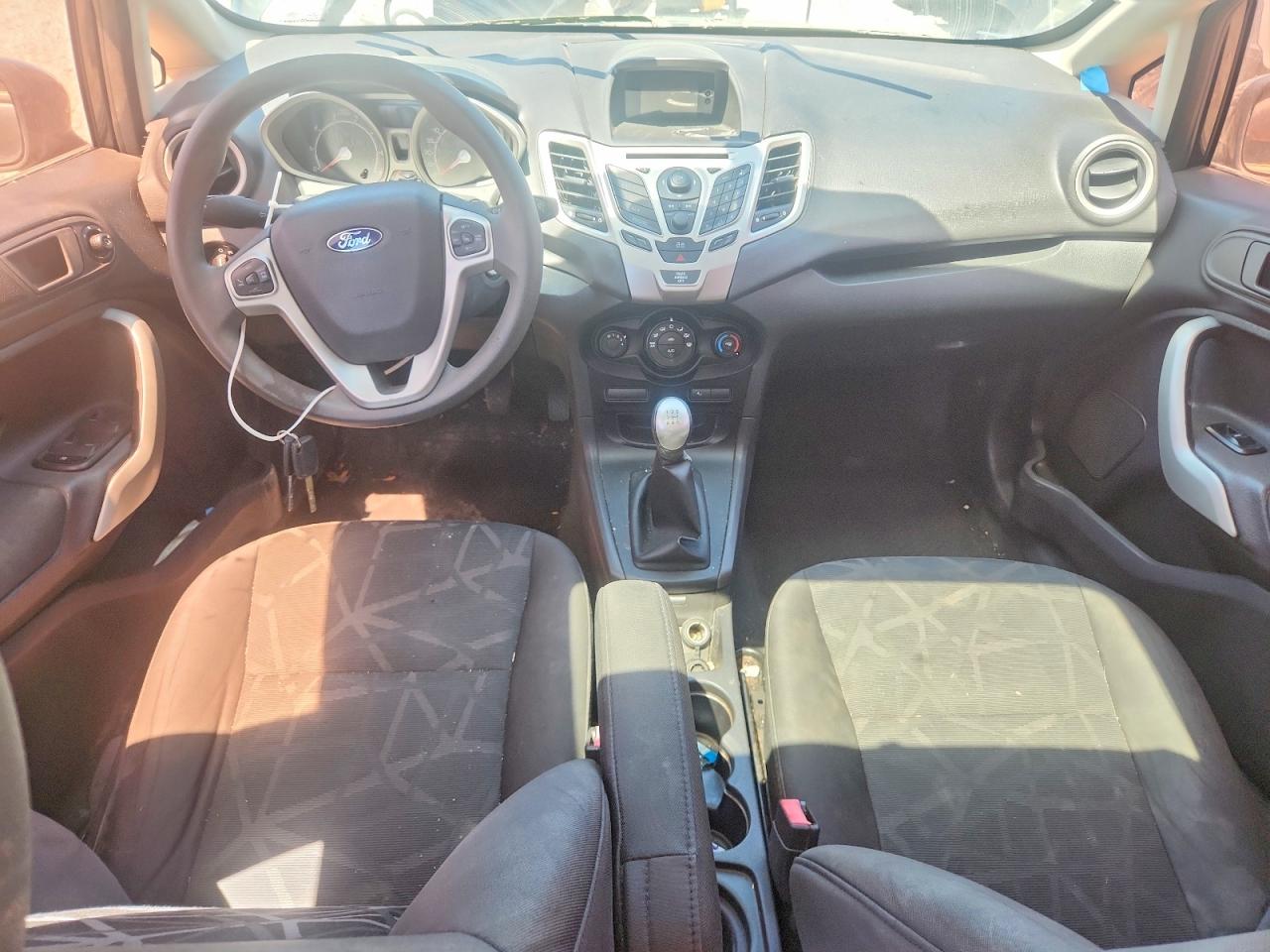 2013 FORD FIESTA