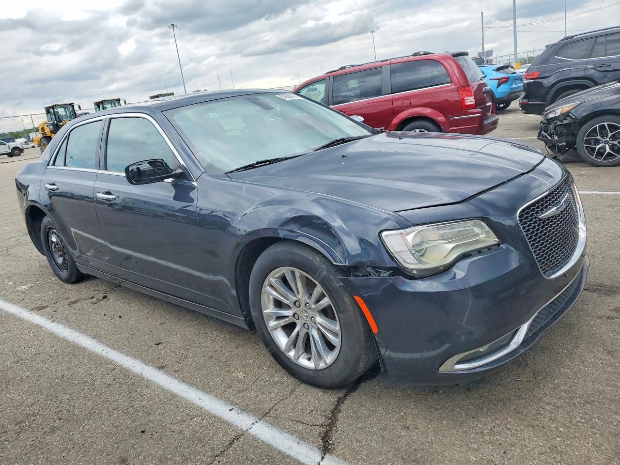 2017 CHRYSLER 300
