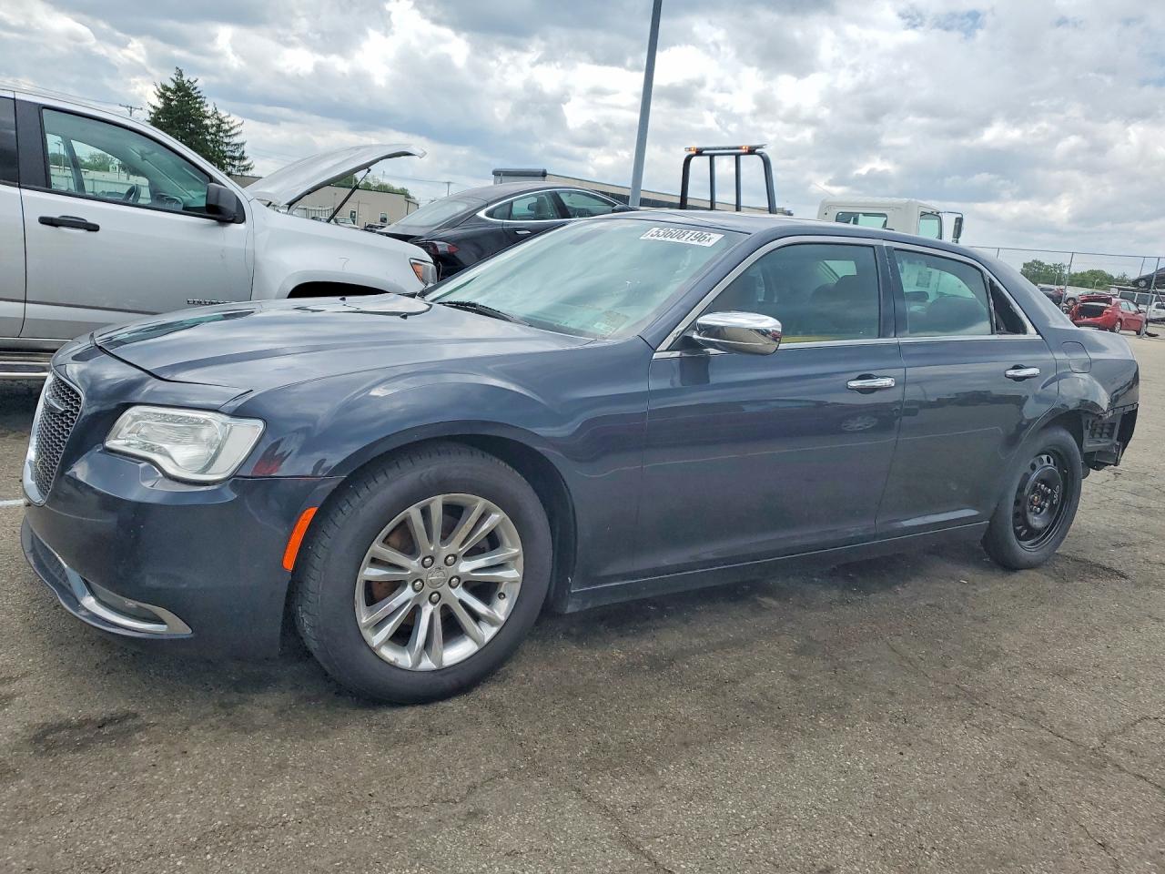 2017 CHRYSLER 300