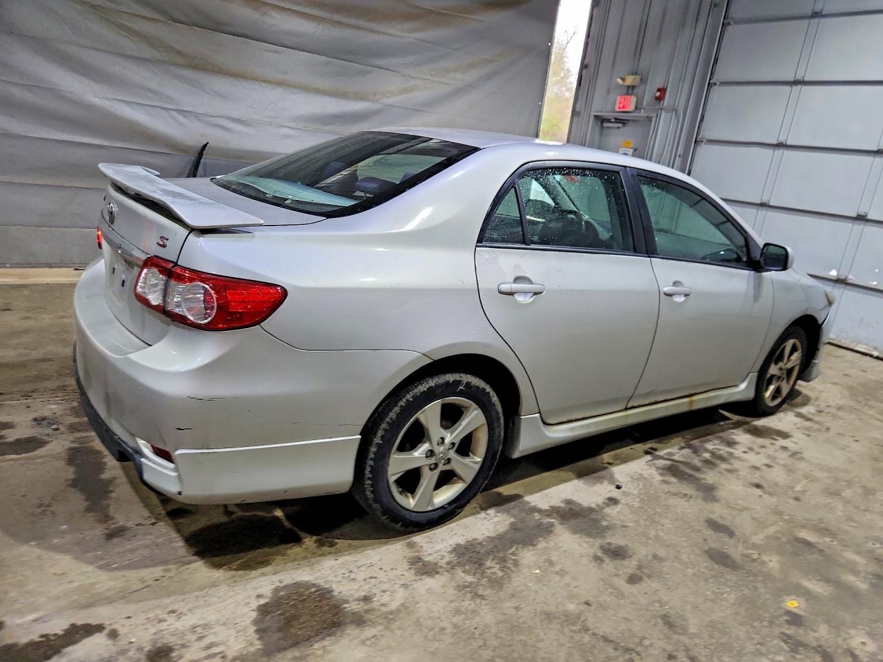 2011 TOYOTA COROLLA