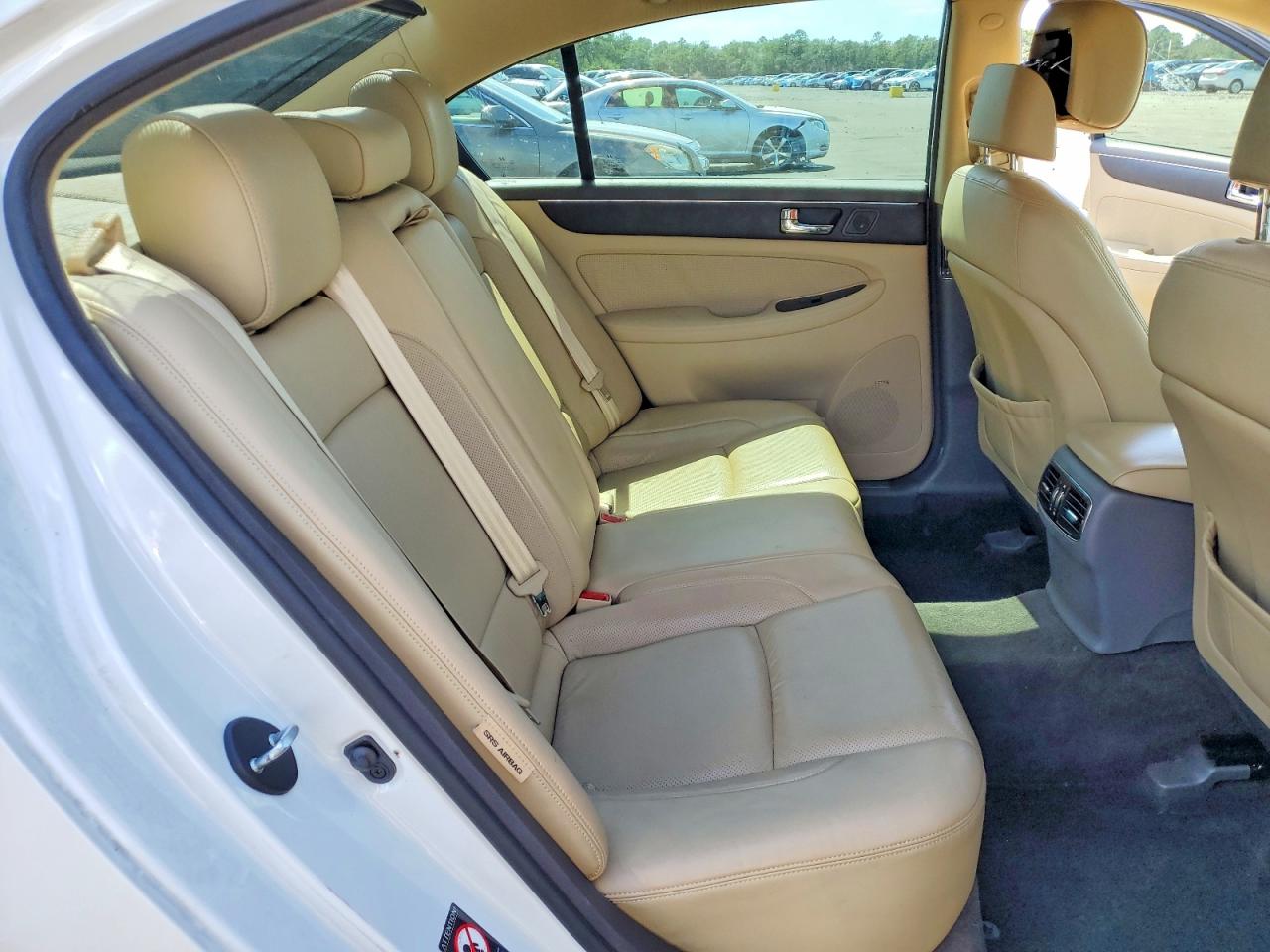 2011 HYUNDAI GENESIS