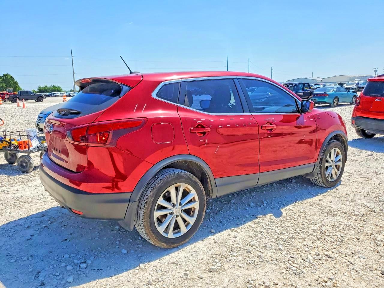 2018 NISSAN ROGUE
