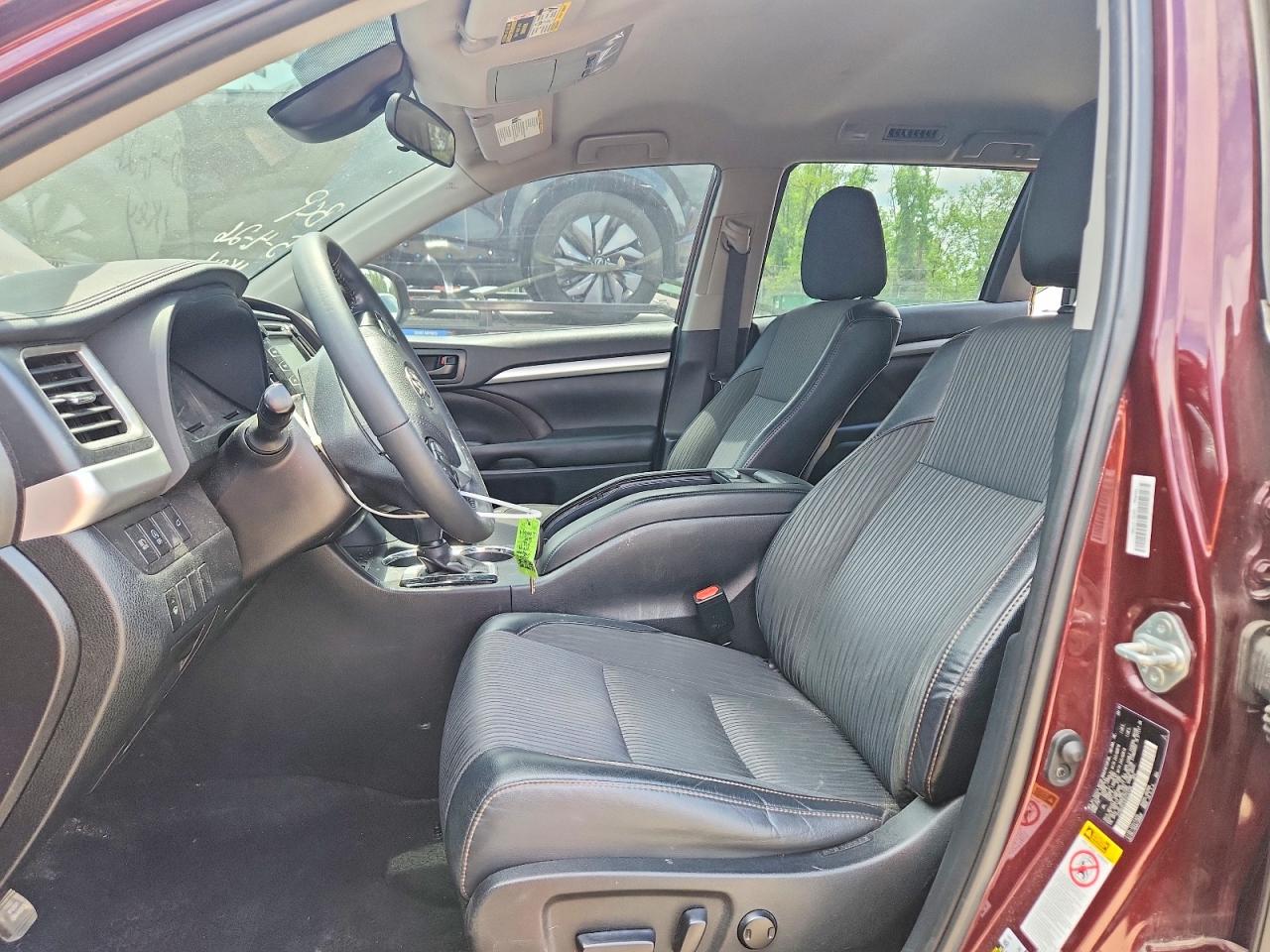 2019 TOYOTA HIGHLANDER