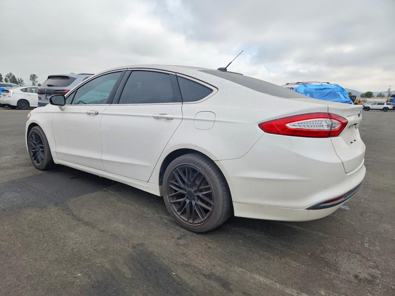 2013 FORD FUSION