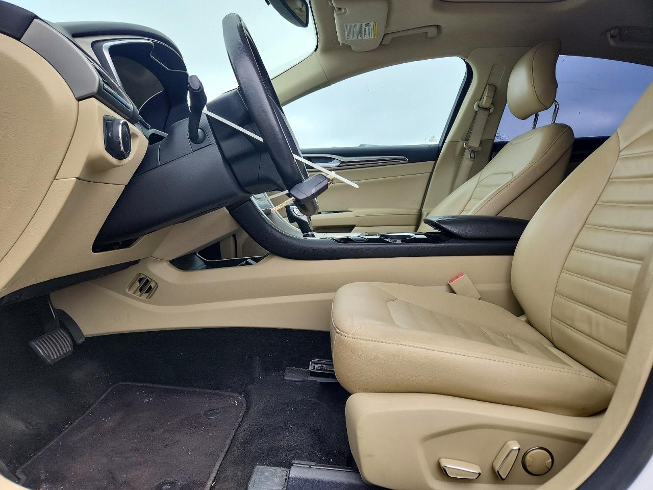 2013 FORD FUSION