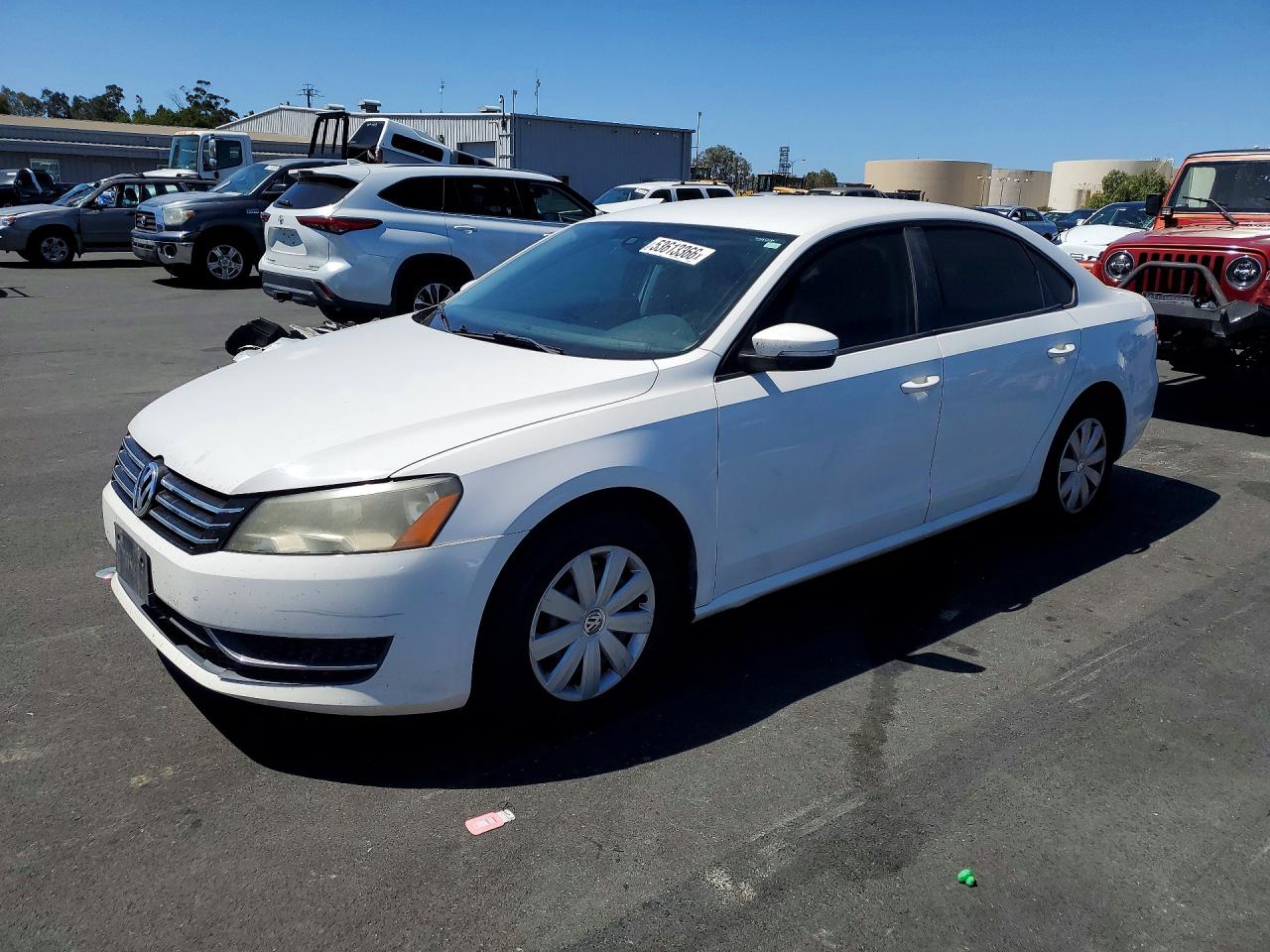 2013 VOLKSWAGEN PASSAT