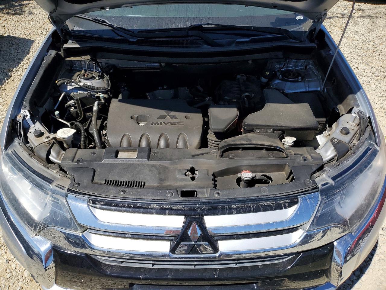 2016 MITSUBISHI OUTLANDER