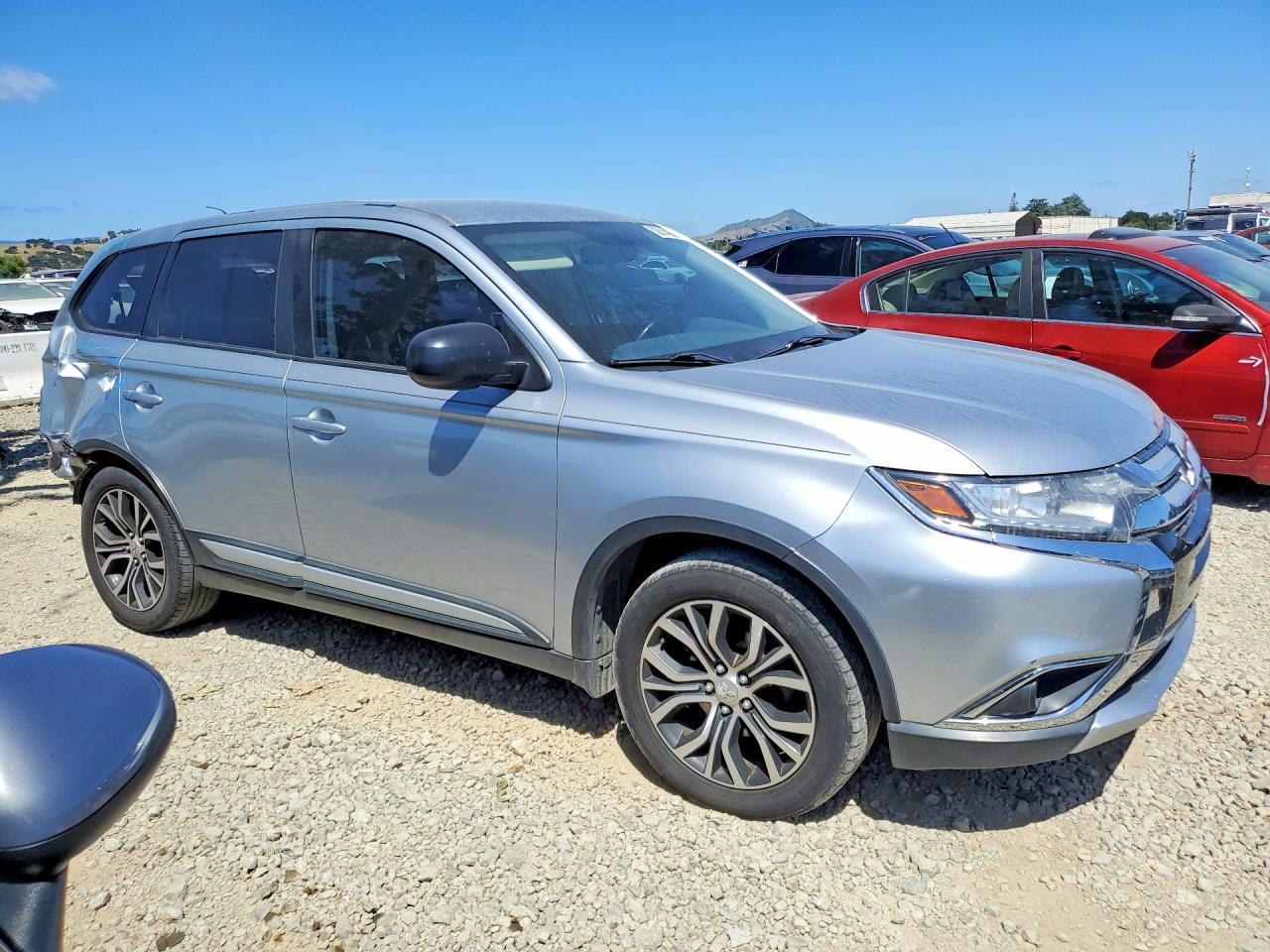 2016 MITSUBISHI OUTLANDER