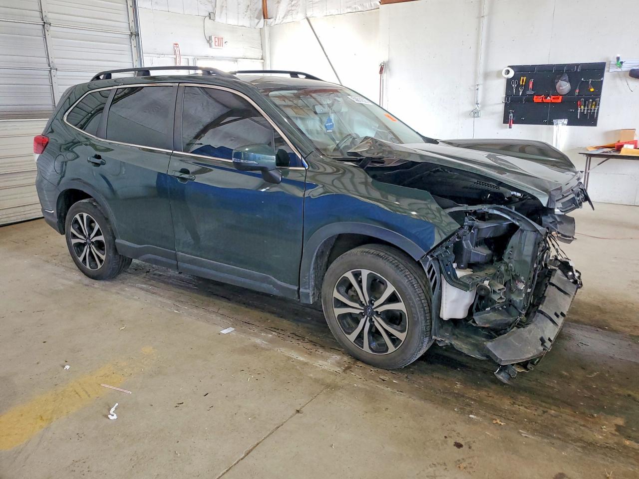 2024 SUBARU FORESTER