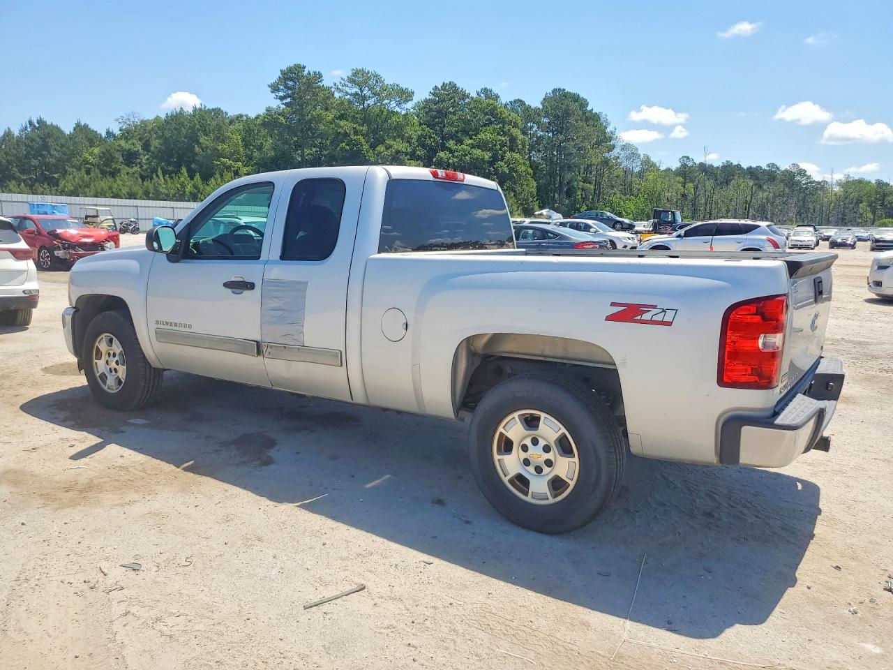 2011 CHEVROLET SILVERADO
