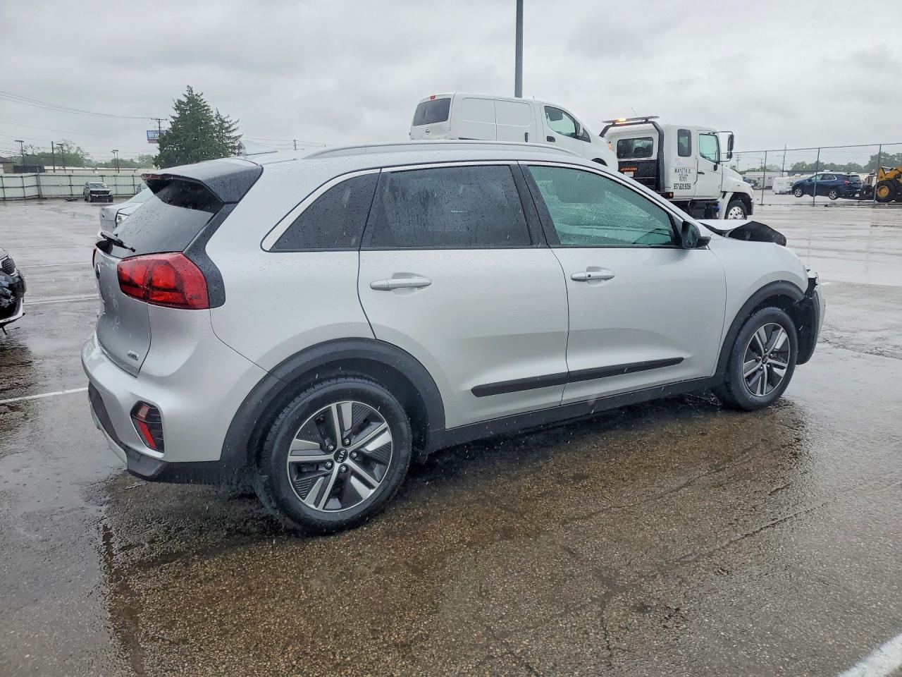 2020 KIA NIRO