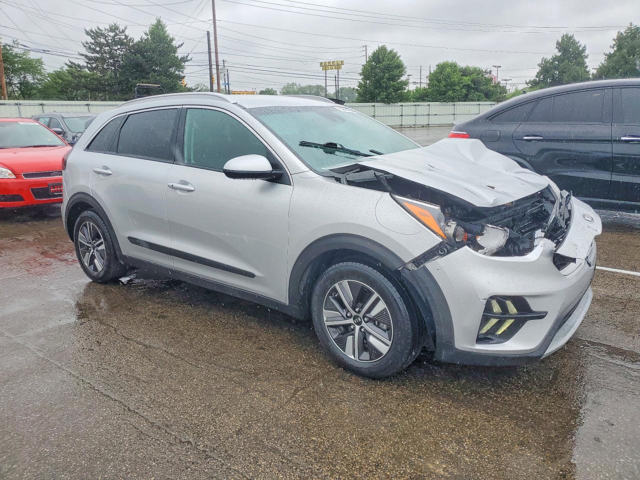 2020 KIA NIRO