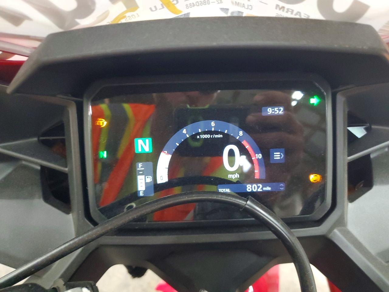 2025 HONDA CBR CYCLE