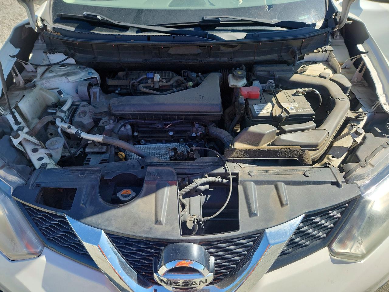 2015 NISSAN ROGUE